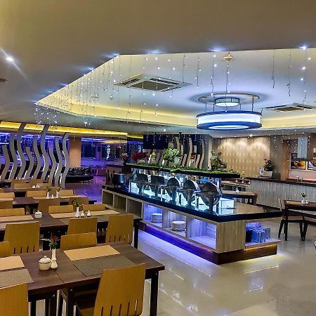 Grand Parama Hotel Tanjung Redep Экстерьер фото