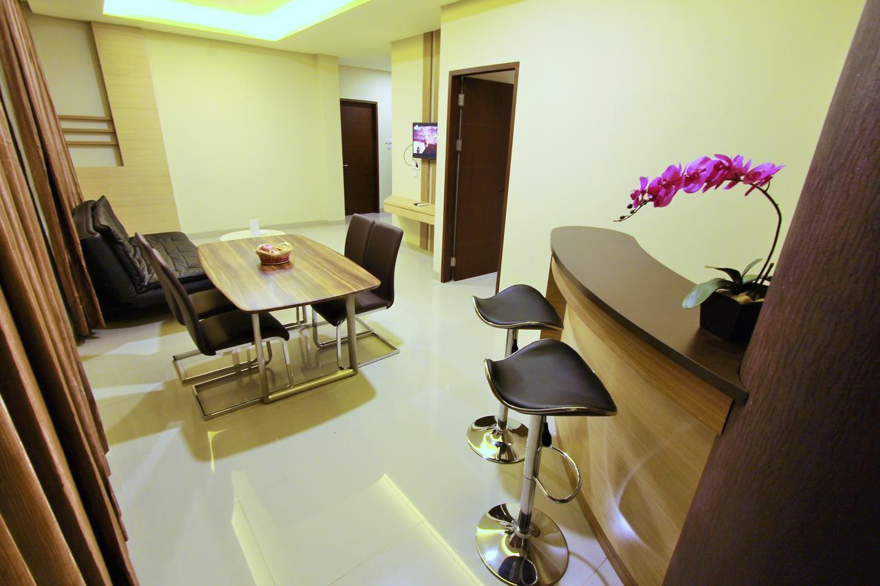 Grand Parama Hotel Tanjung Redep Экстерьер фото
